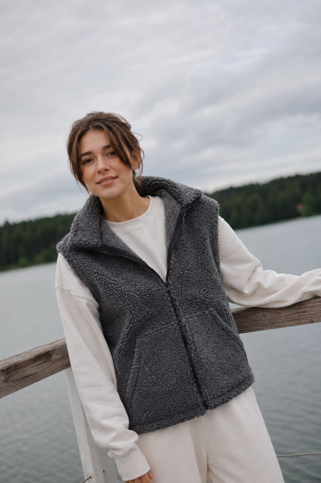 LINO – Merino Wollweste Grau