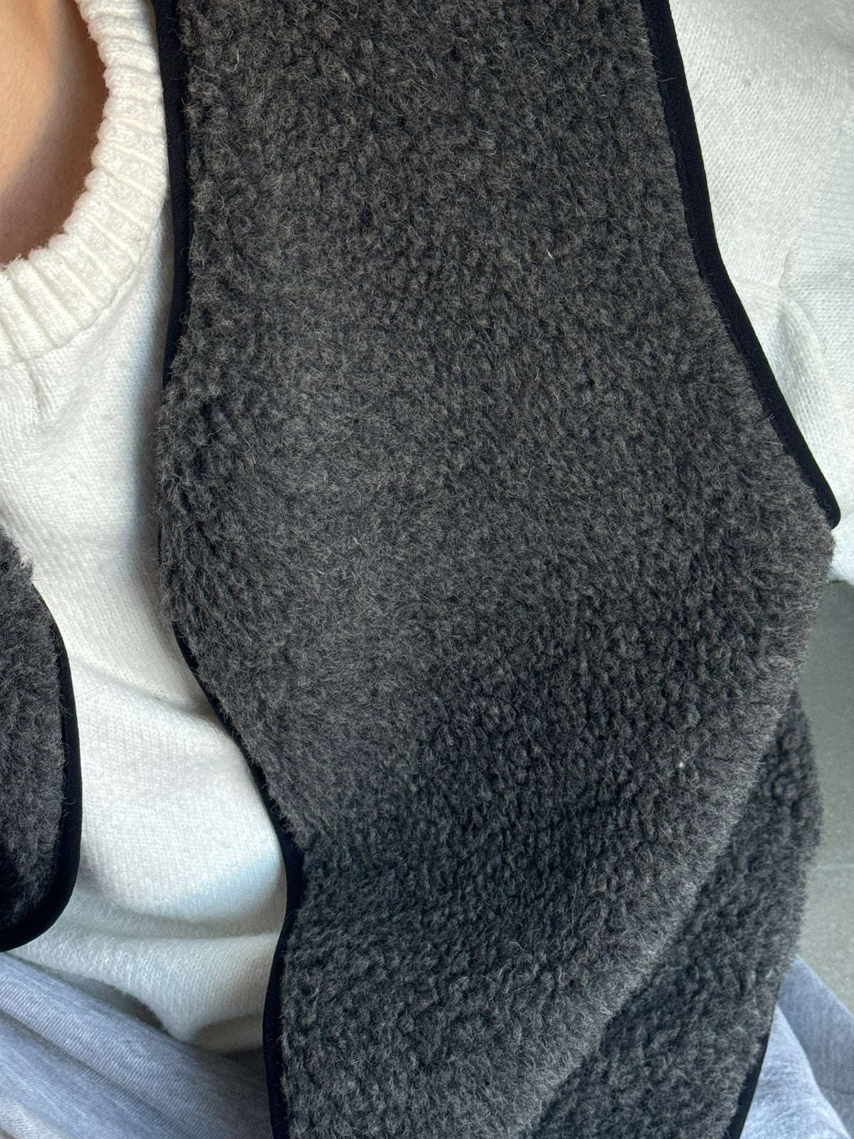 RAW Merino Wollweste Grau