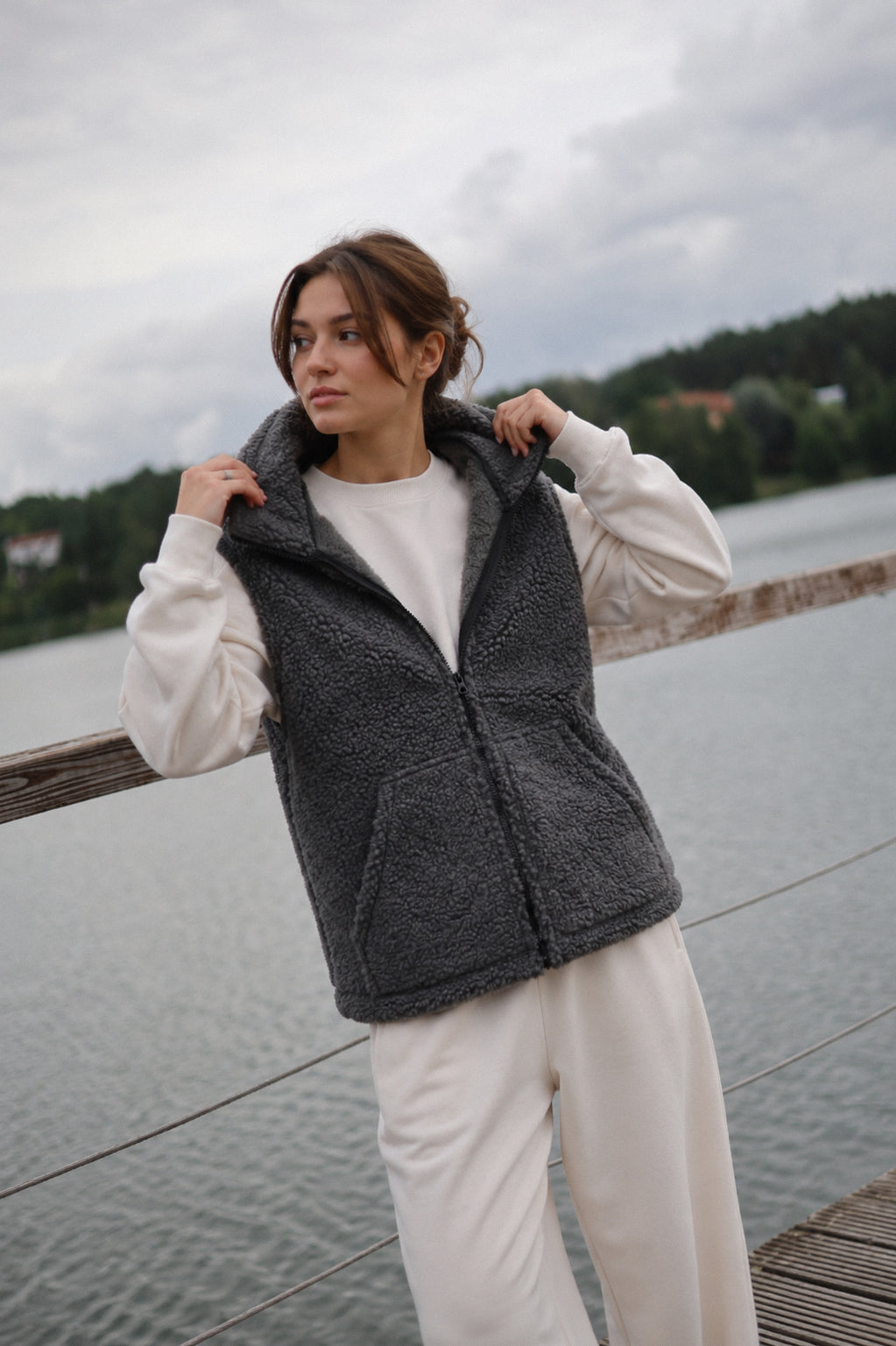 LINO – Merino Wollweste Grau