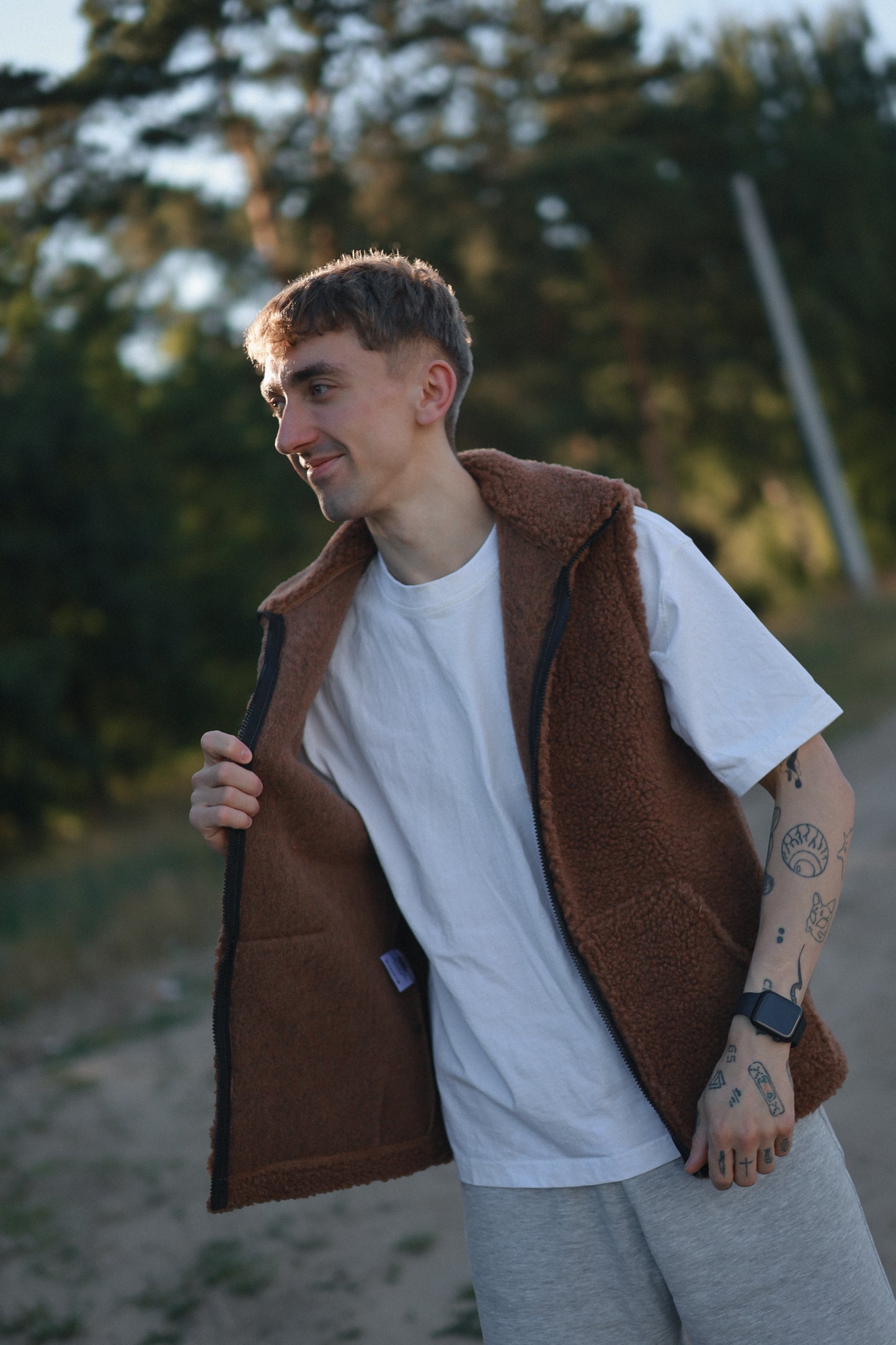 LINO – Men's Merino Wool Vest Brown