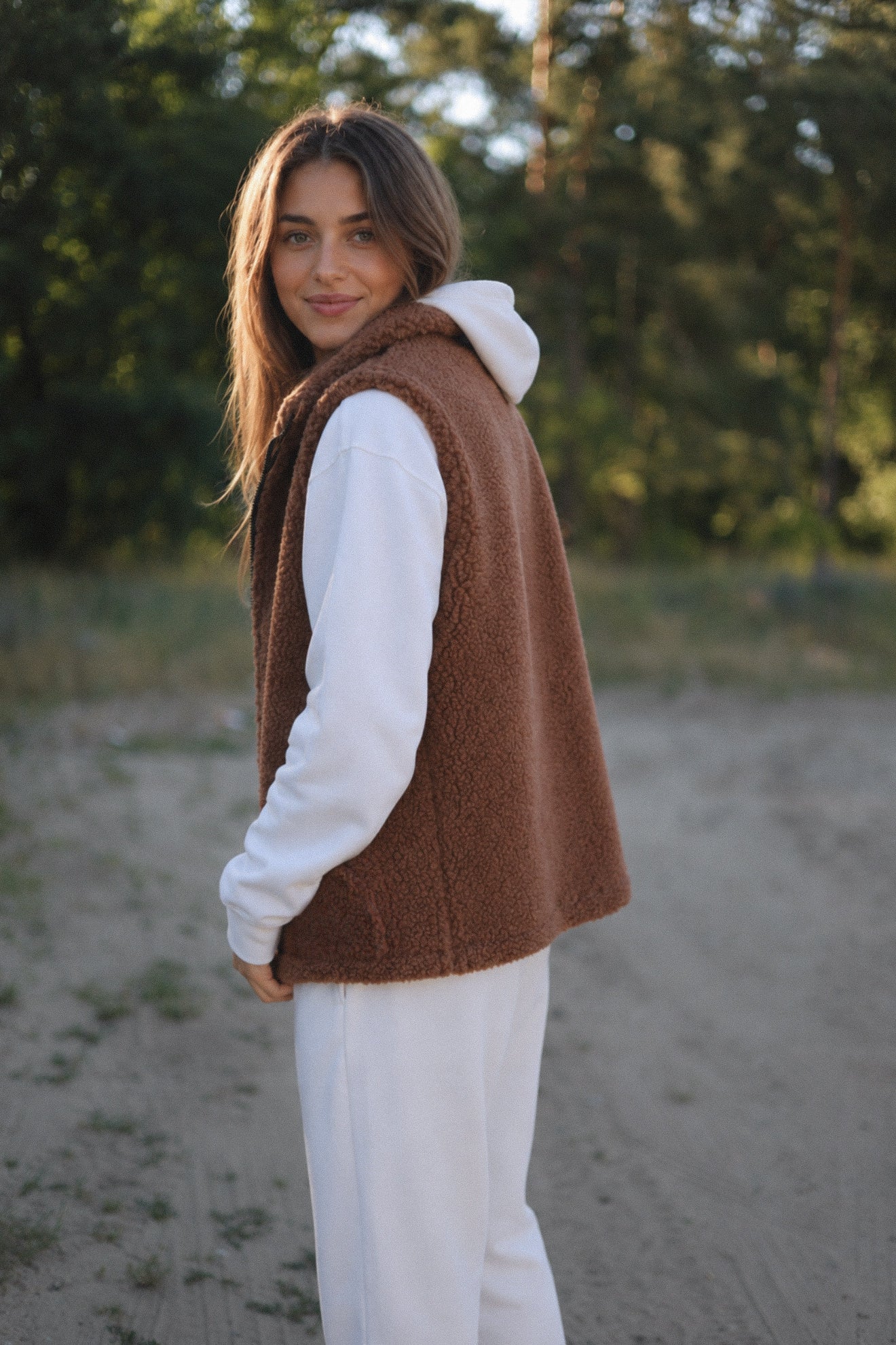 LINO – Merino Wool Vest Brown