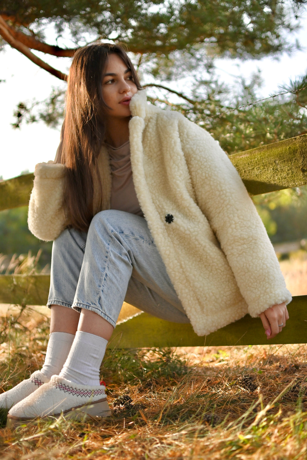 Krótki płaszcz Teddy ecru