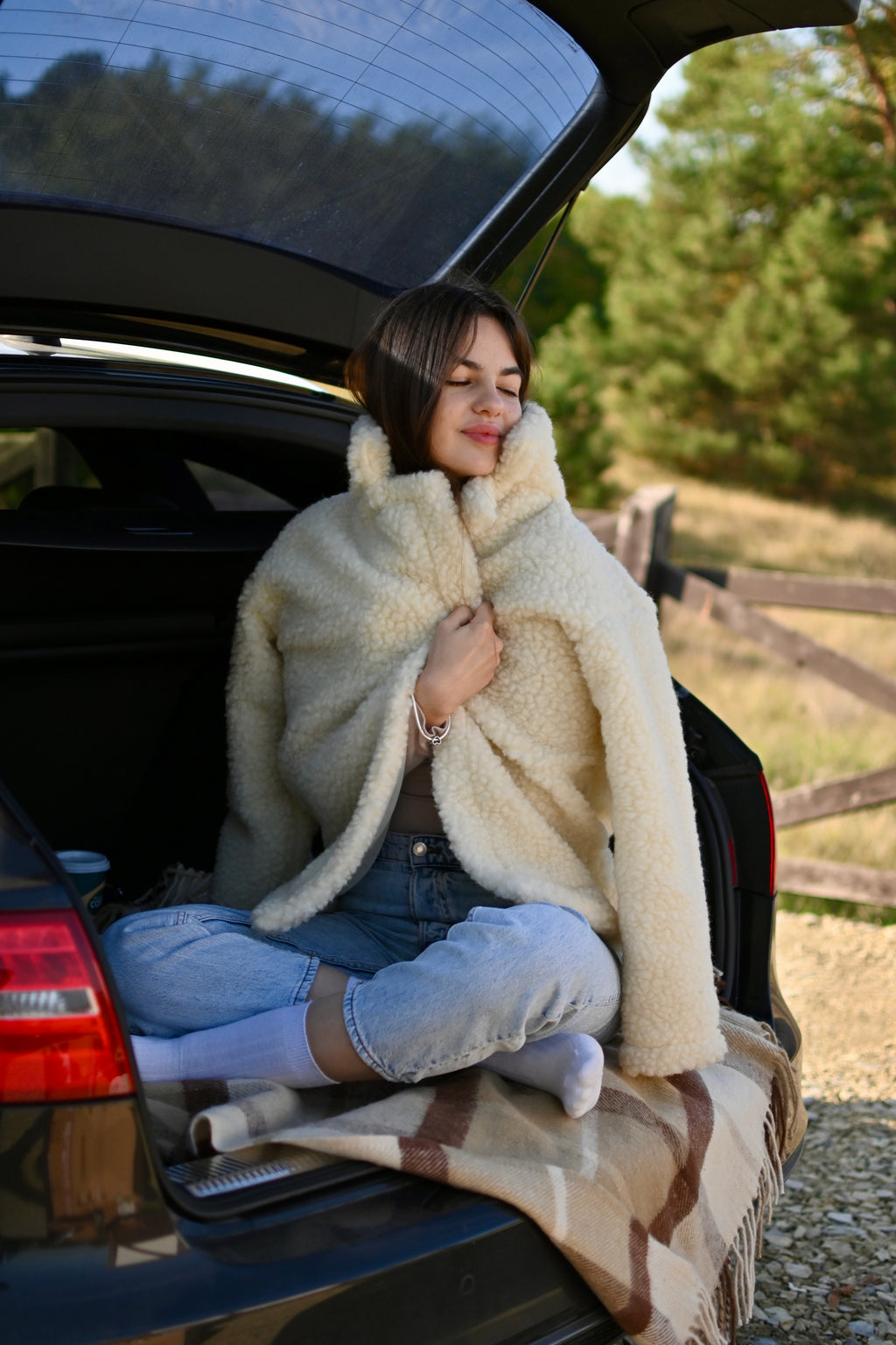 Krótki płaszcz Teddy ecru