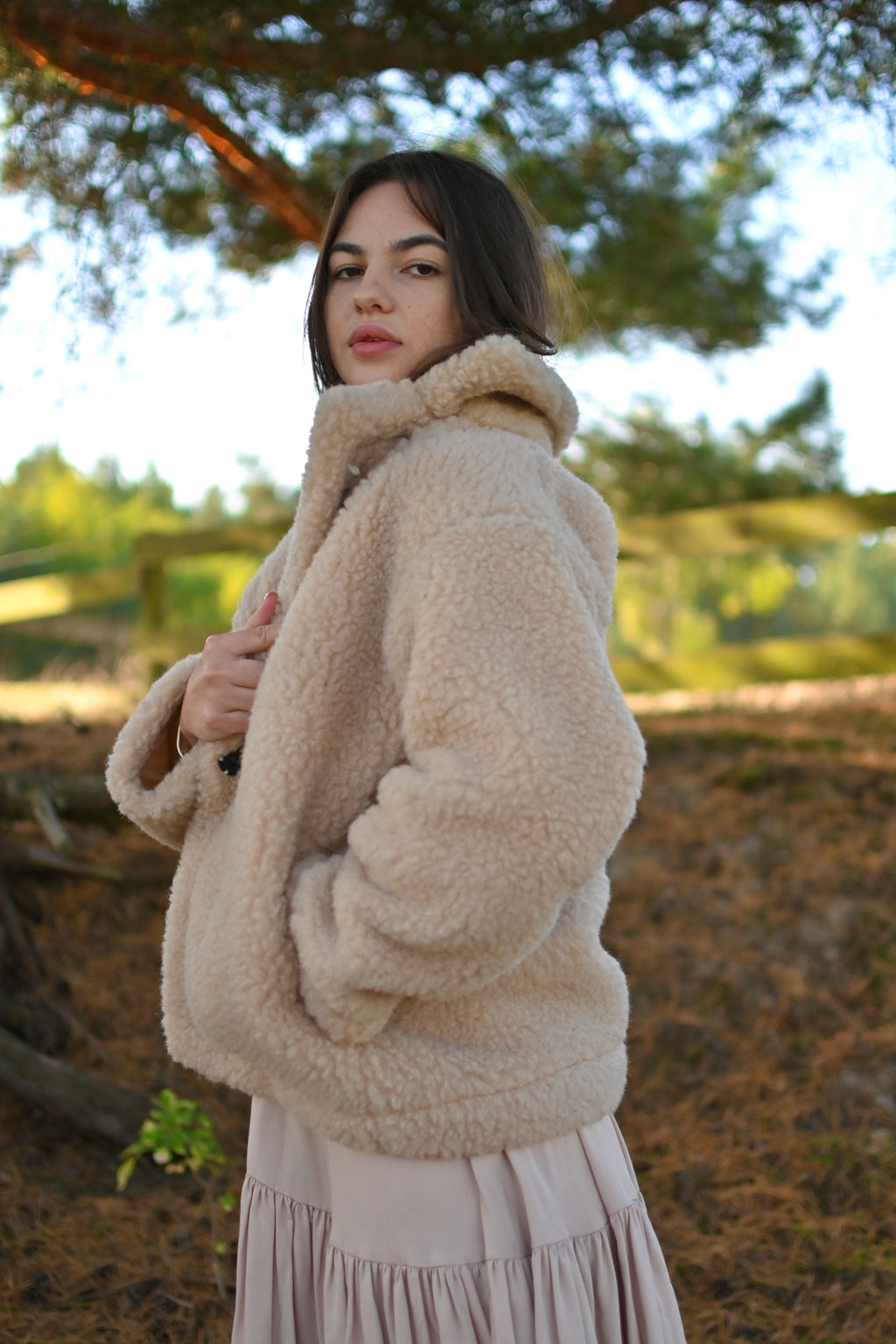 Krótki płaszcz Teddy