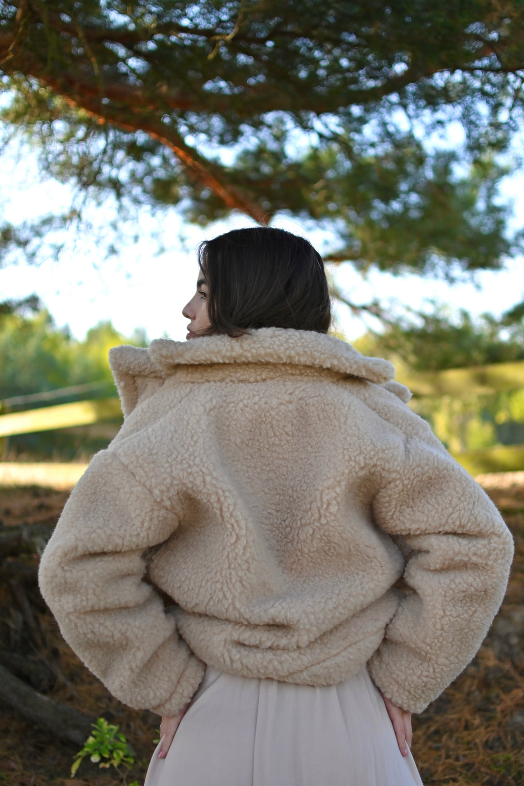 Krótki płaszcz Teddy