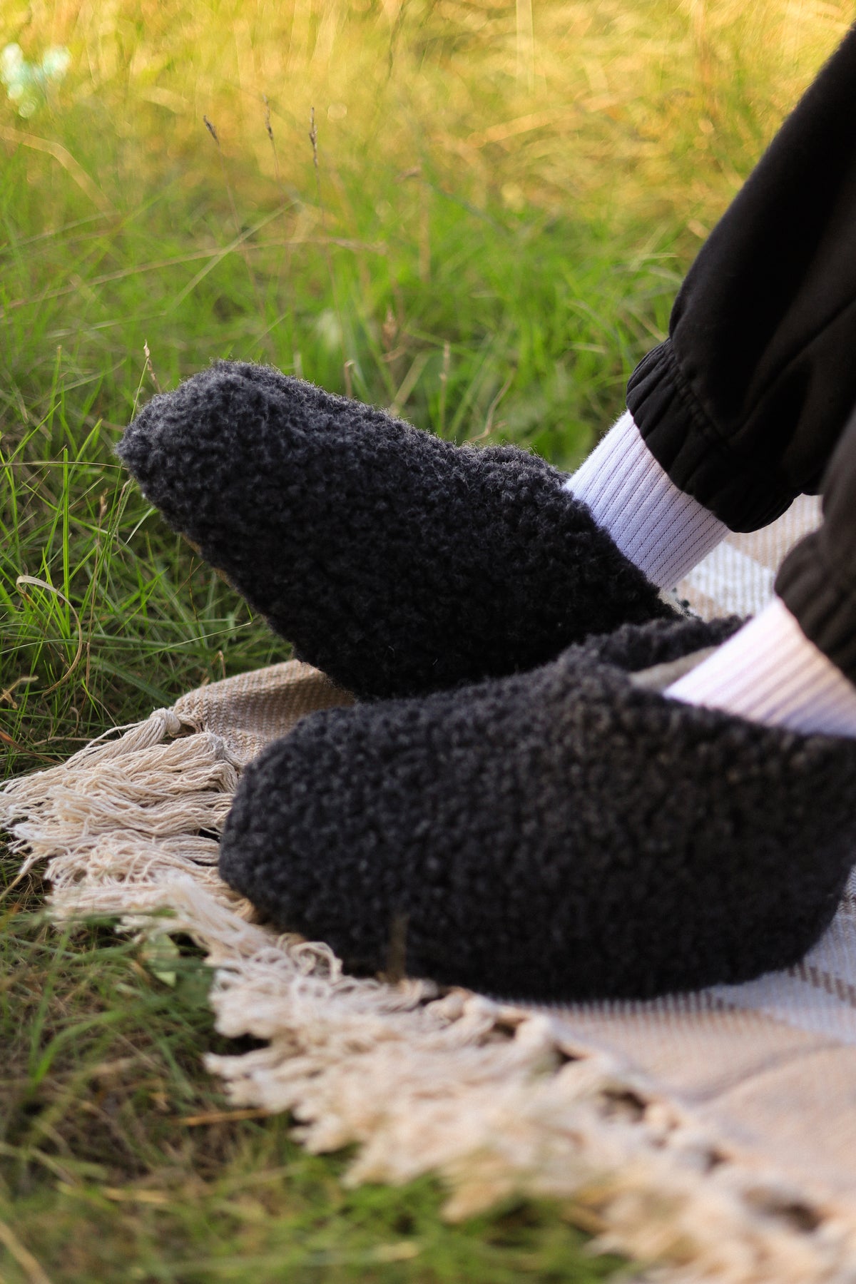 Merino Hausschuhe | 100% Schafwolle | Schwarz