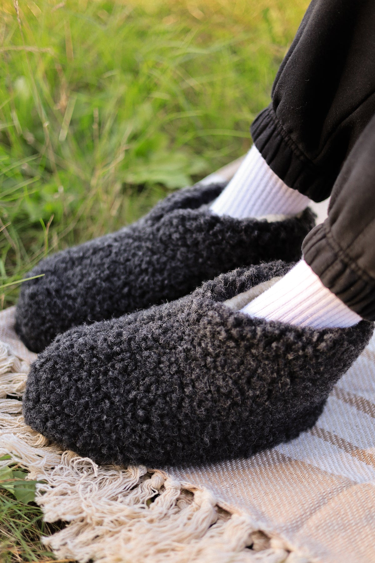 Merino Hausschuhe | 100% Schafwolle | Schwarz