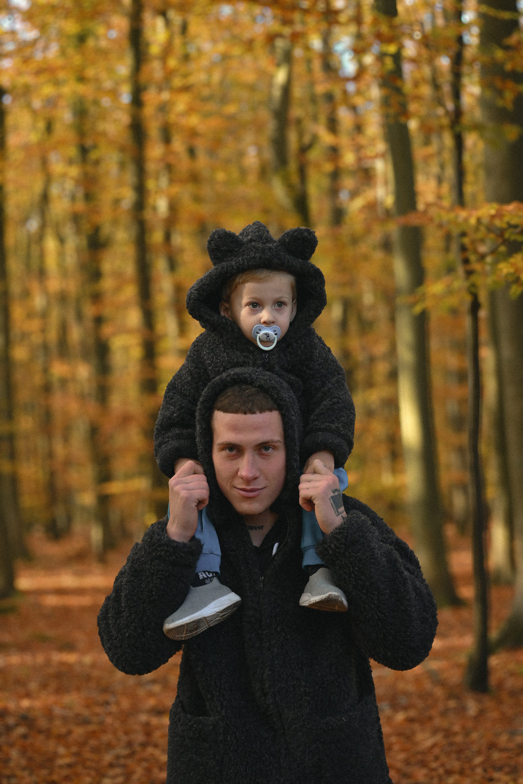 Kurtka dziecięca z uszkami z wełny Teddy