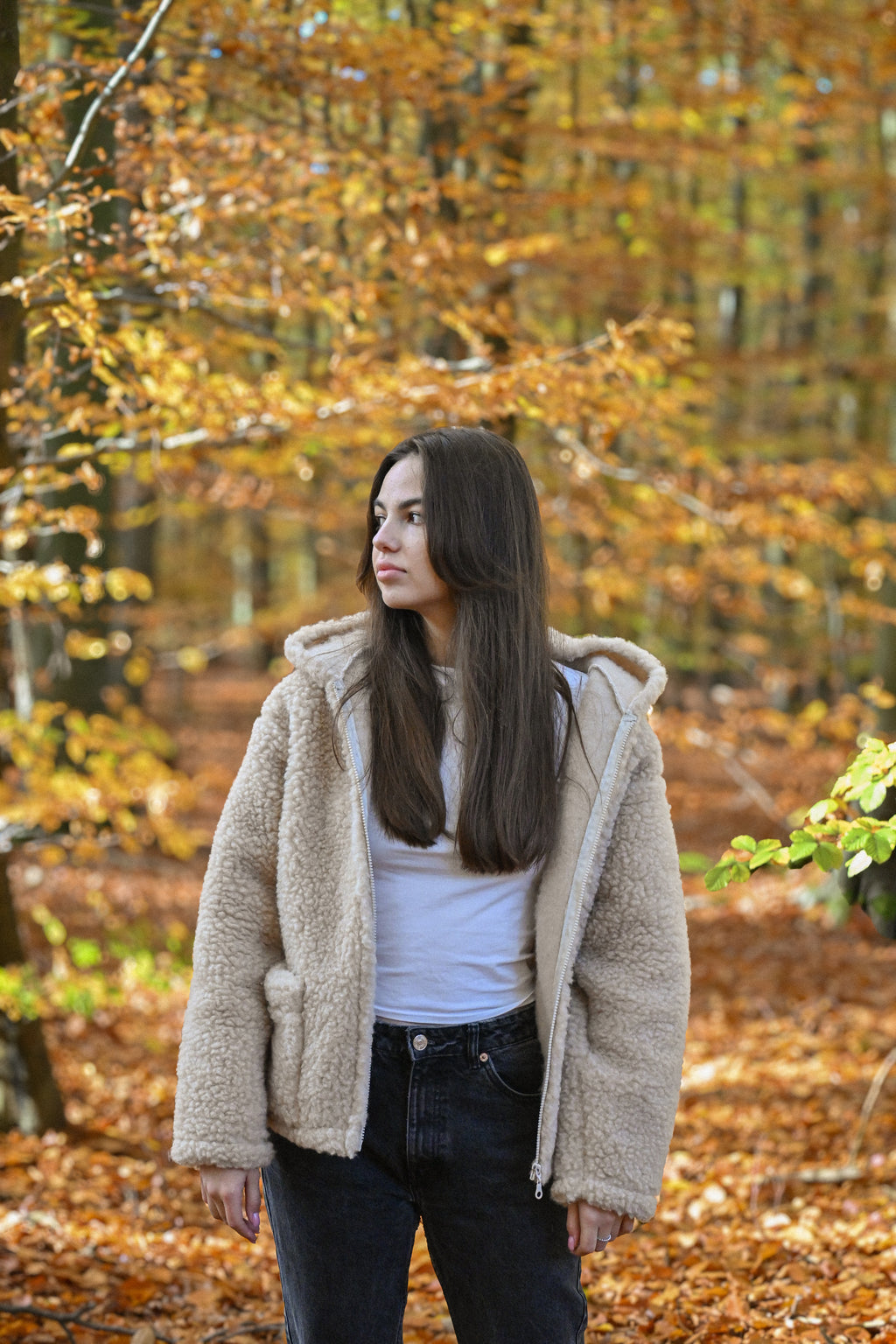 Beżowa wełniana kurtka