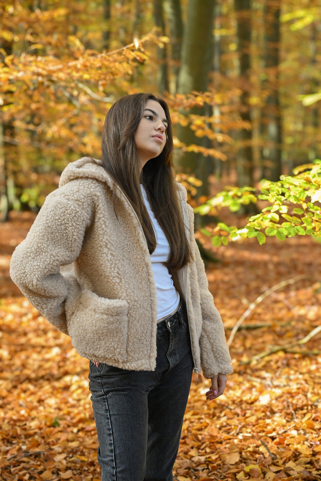 Beżowa wełniana kurtka