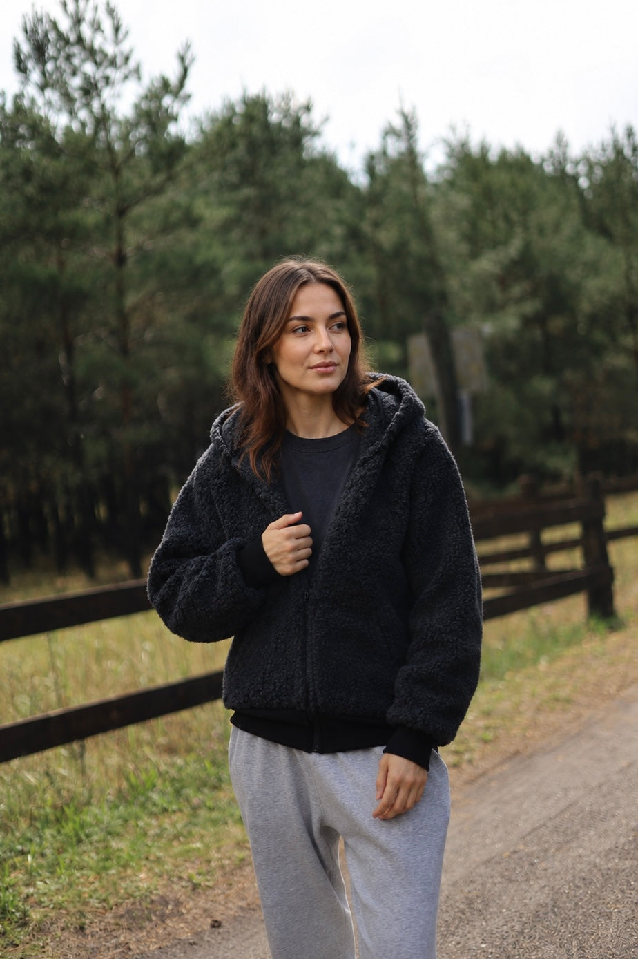 SHERPA – Women's Merino Wool Teddy Jacket – Black