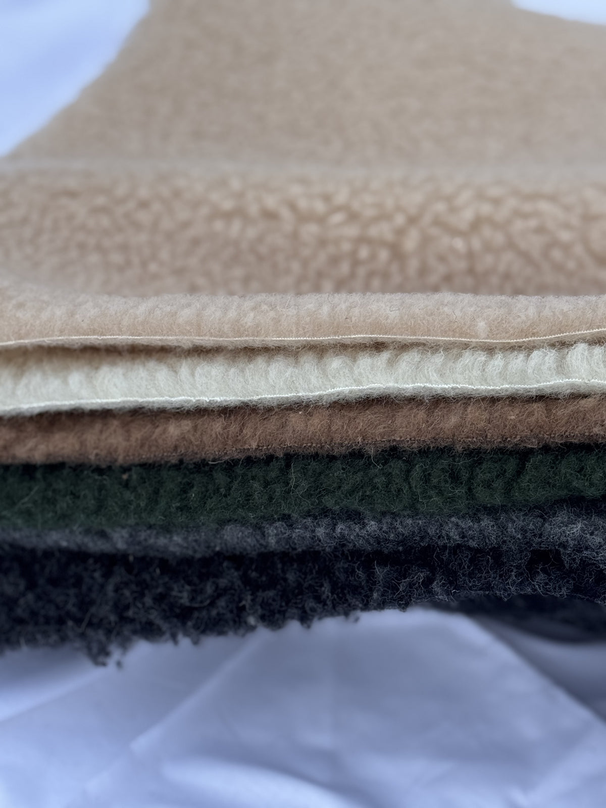 100% Merino Wollstoff – Beige