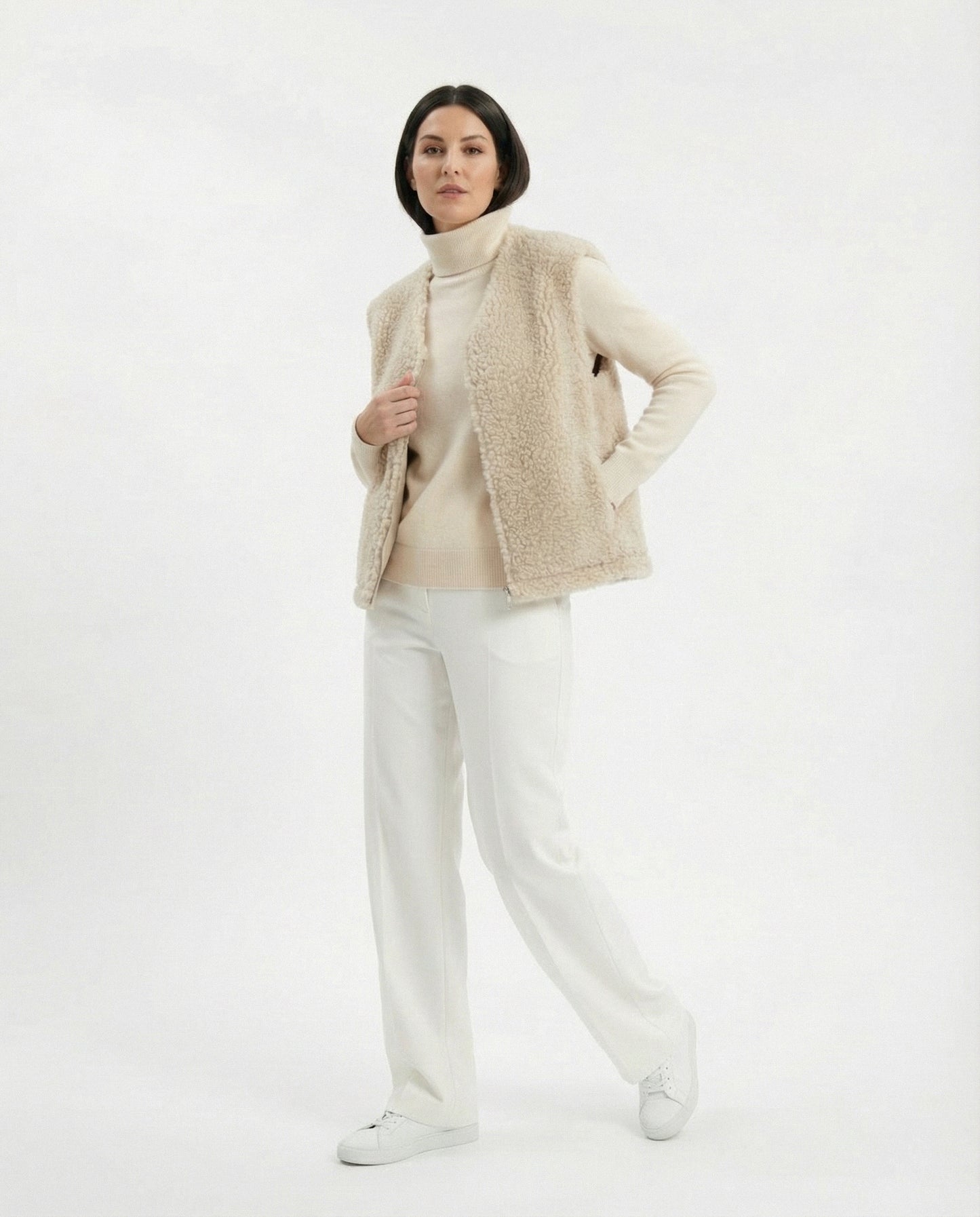 NORA WESTE - Damenweste aus Merinowolle