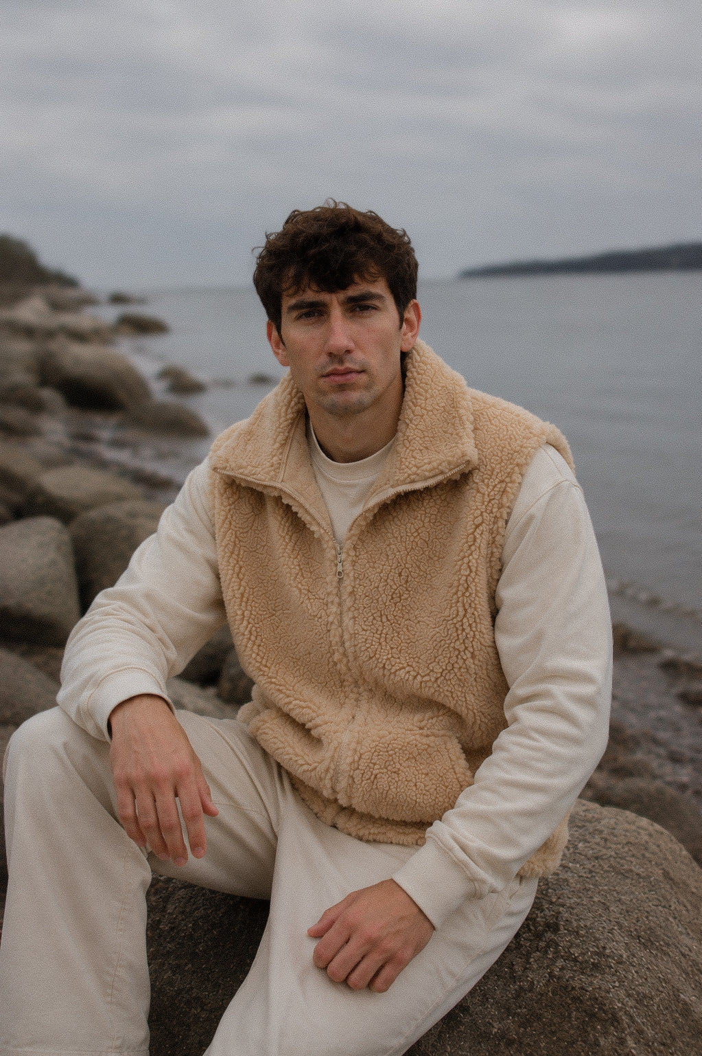 LINO – Herren Merino Wollweste Beige